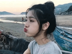 发自己照片的朋友圈说说 发自拍配的幽默文